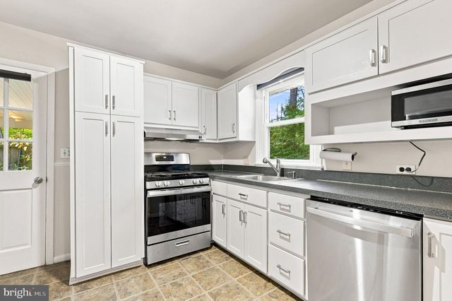 9902 EVERGREEN AVE, Columbia, MD 21046