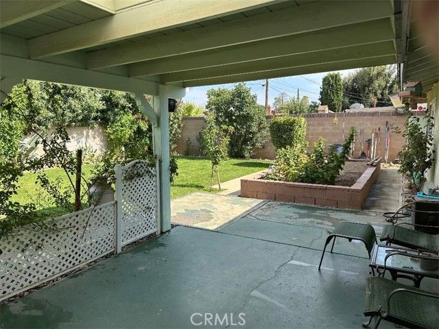 38514 Carolside Avenue, Palmdale, CA 93550
