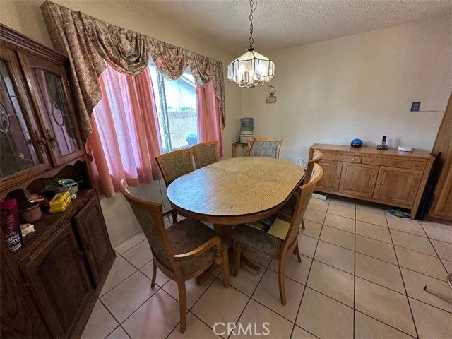 38514 Carolside Avenue, Palmdale, CA 93550