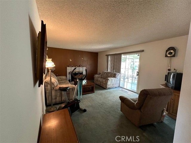 38514 Carolside Avenue, Palmdale, CA 93550