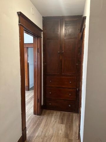 202 N Maple Avenue, Joplin, MO 64801