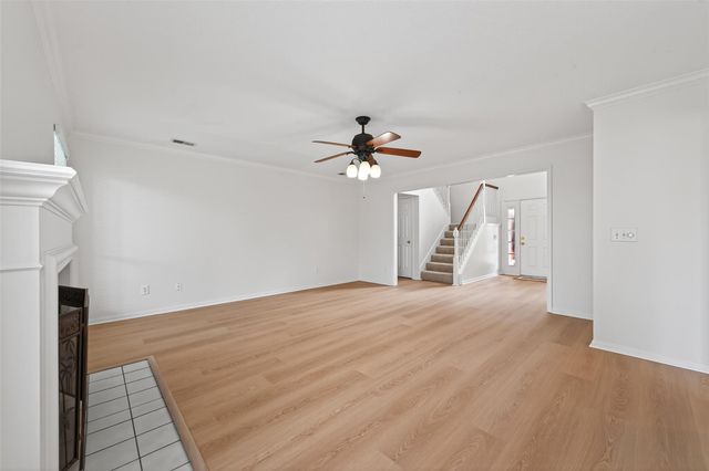 7115 Oak Walk Drive, Humble, TX 77346
