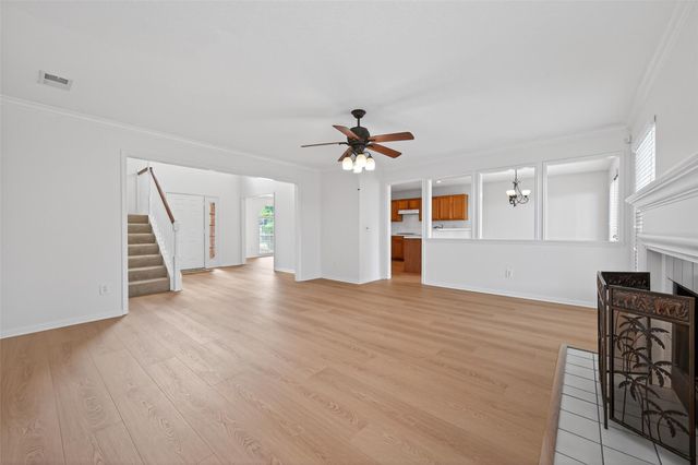 7115 Oak Walk Drive, Humble, TX 77346