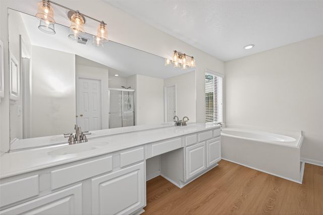 7115 Oak Walk Drive, Humble, TX 77346