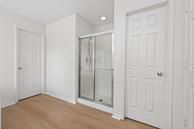 7115 Oak Walk Drive, Humble, TX 77346