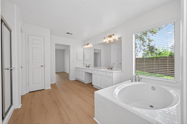 7115 Oak Walk Drive, Humble, TX 77346