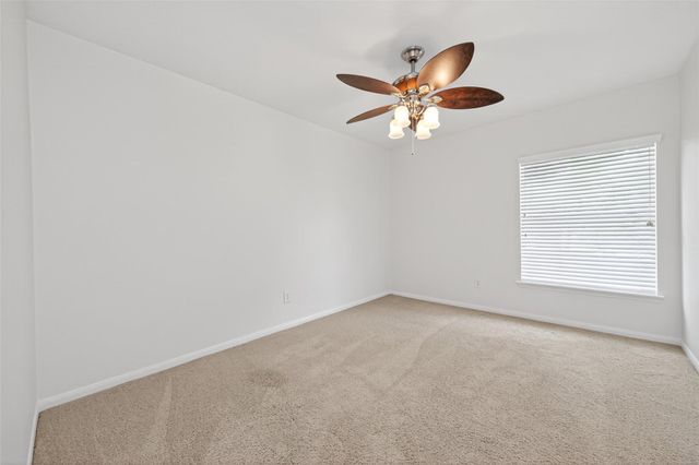 7115 Oak Walk Drive, Humble, TX 77346