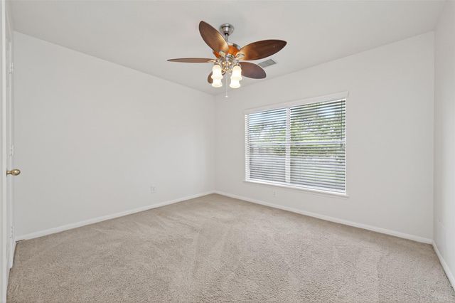 7115 Oak Walk Drive, Humble, TX 77346