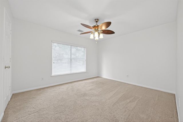 7115 Oak Walk Drive, Humble, TX 77346