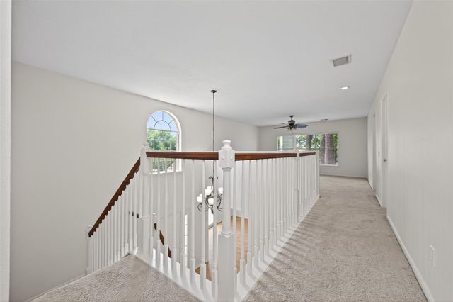 7115 Oak Walk Drive, Humble, TX 77346