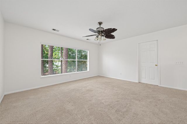 7115 Oak Walk Drive, Humble, TX 77346