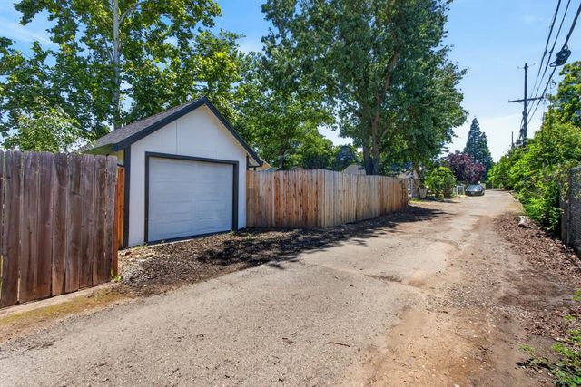 578 I St, Lincoln, CA 95648