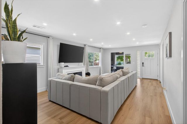 578 I St, Lincoln, CA 95648