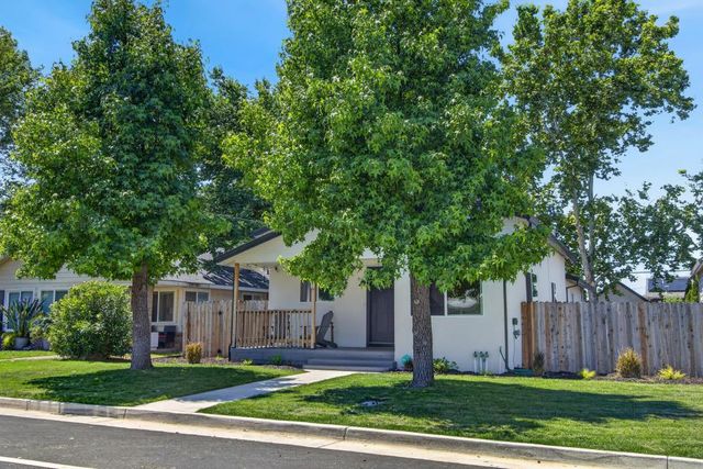 578 I St, Lincoln, CA 95648