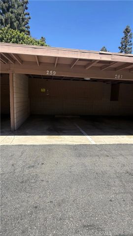 1082 Cabrillo Park D, Santa Ana, CA 92701