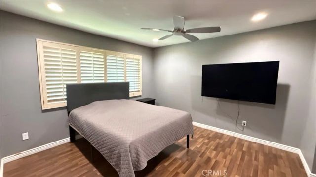 1082 Cabrillo Park D, Santa Ana, CA 92701