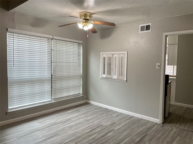 13722 Flagstone Lane, Dallas, TX 75240