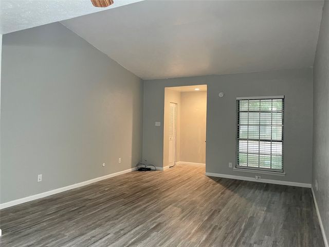 13722 Flagstone Lane, Dallas, TX 75240
