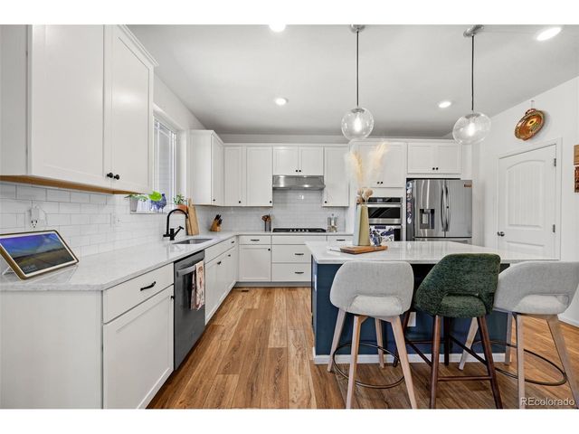 91 Lullaby Ln, Castle Rock, CO 80109