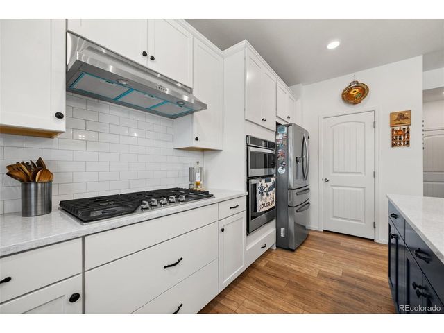 91 Lullaby Ln, Castle Rock, CO 80109