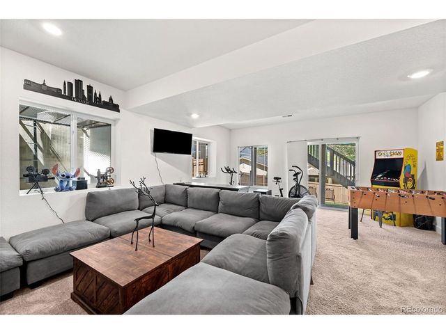 91 Lullaby Ln, Castle Rock, CO 80109