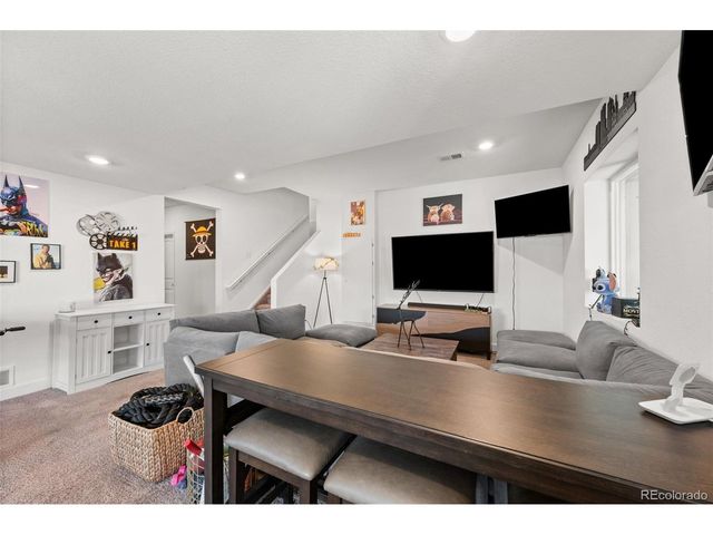 91 Lullaby Ln, Castle Rock, CO 80109