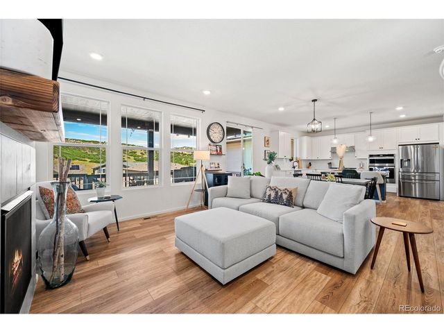 91 Lullaby Ln, Castle Rock, CO 80109