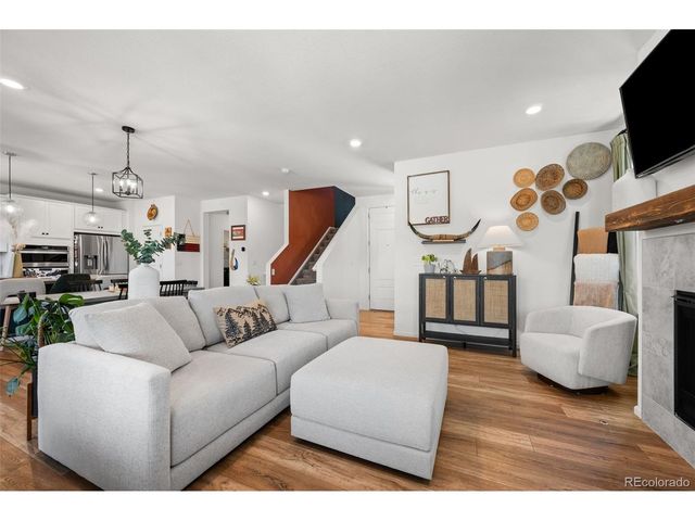 91 Lullaby Ln, Castle Rock, CO 80109