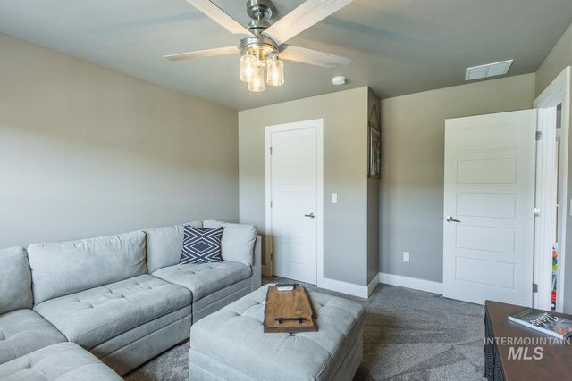 4545 W Sage Creek Drive, Boise, ID 83714
