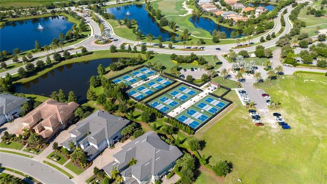 15414 LEVEN LINKS PLACE, Bradenton, FL 34202