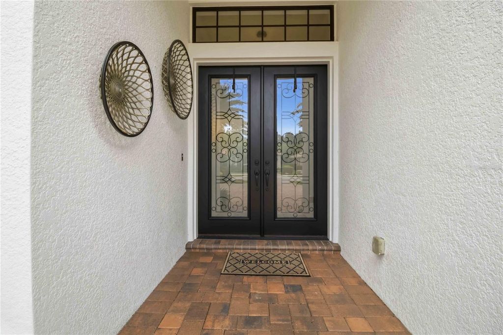 Image 11 of property listing at 15414 LEVEN LINKS PLACE, Bradenton, FL 34202