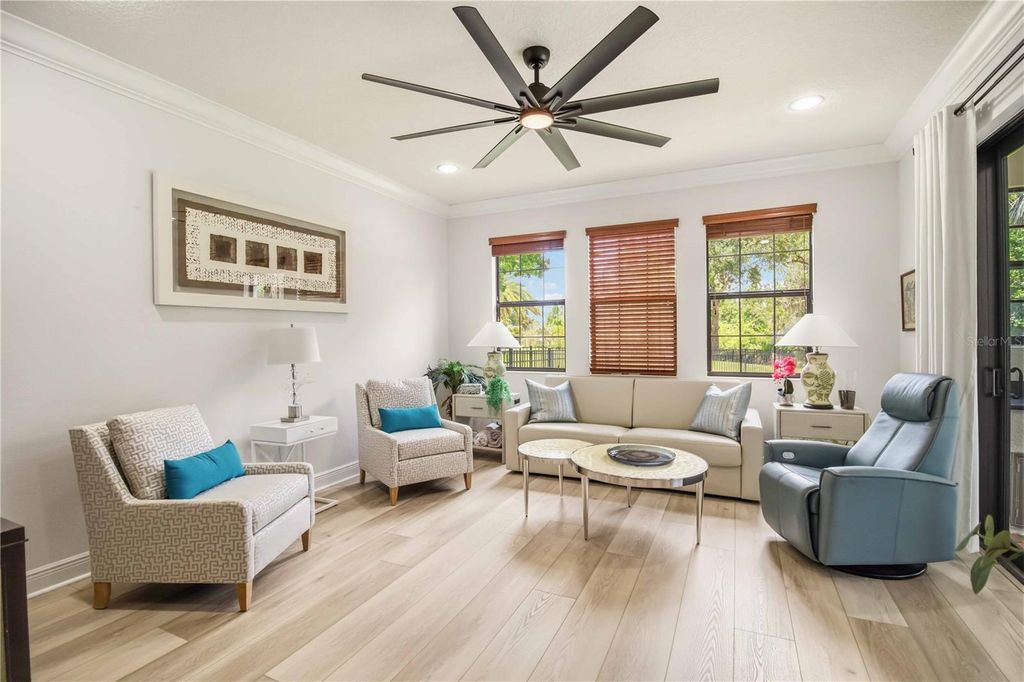 Image 37 of property listing at 15414 LEVEN LINKS PLACE, Bradenton, FL 34202
