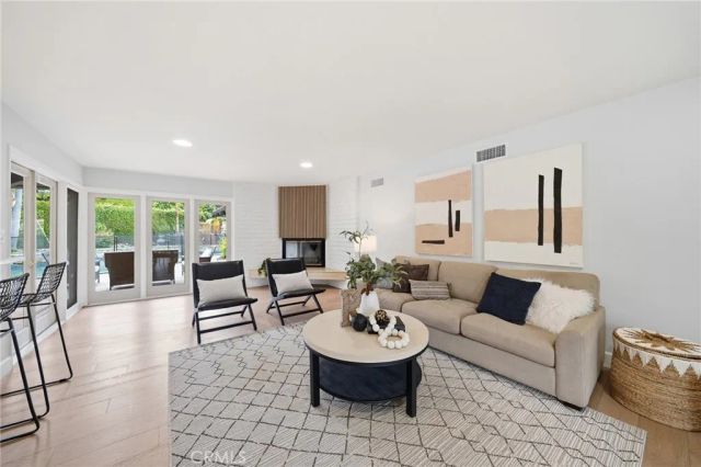 900 Paloma Place, Fullerton, CA 92835