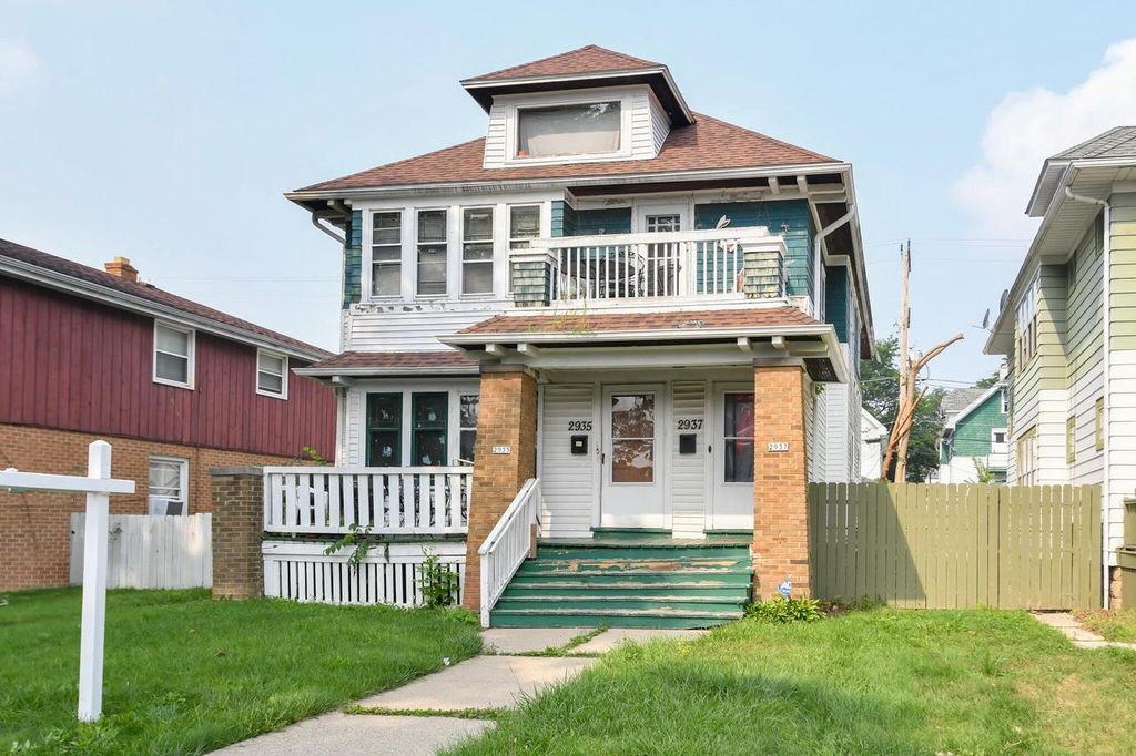 2935 N 48th STREET #2937, Milwaukee, WI 53210