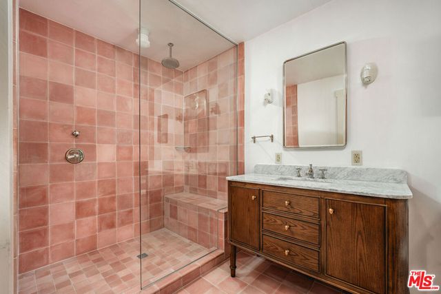 483 El Jina Lane, Ojai, CA 93023