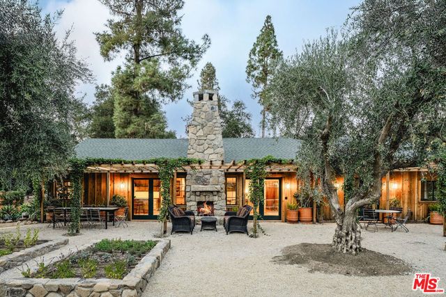 483 El Jina Lane, Ojai, CA 93023