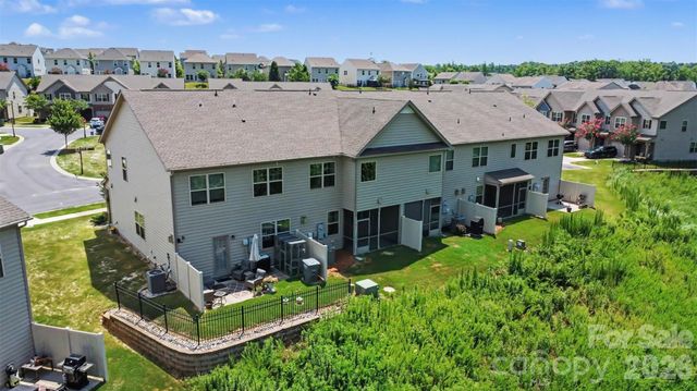 306 Ascot Run Way, Fort Mill, SC 29715