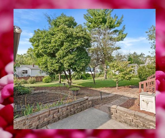 420 E Main Street, Lowell, IN 46356