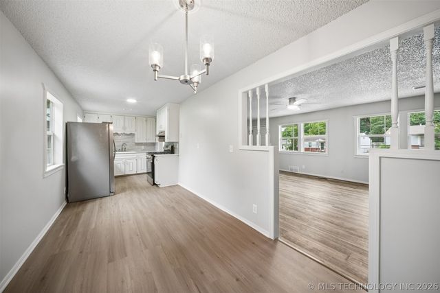809 Cedar Avenue, Sand Springs, OK 74063