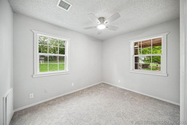 809 Cedar Avenue, Sand Springs, OK 74063