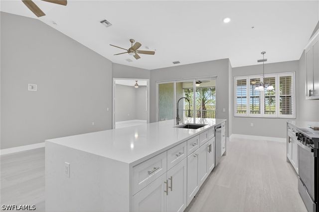 4655 HAWKS NEST WAY 202, Naples, FL 34114