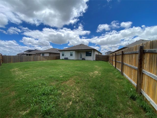924 Vogel DR, Georgetown, TX 78626