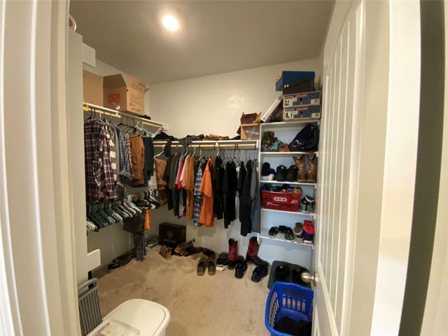 924 Vogel DR, Georgetown, TX 78626