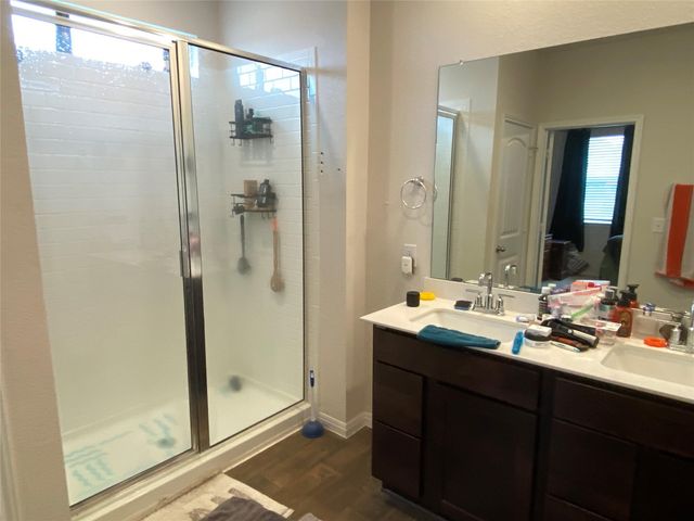 924 Vogel DR, Georgetown, TX 78626