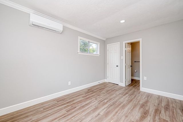 6715 Victoria Street A, Houston, TX 77020