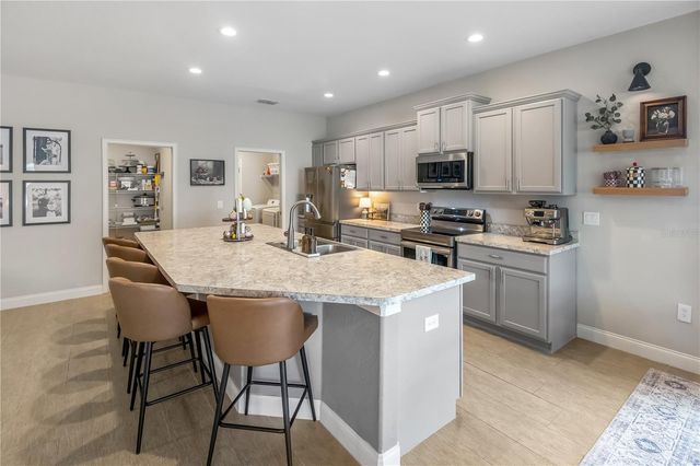 123 ELOISE OAKS DRIVE, Winter Haven, FL 33884