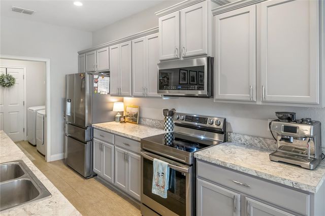 123 ELOISE OAKS DRIVE, Winter Haven, FL 33884