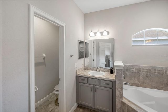 123 ELOISE OAKS DRIVE, Winter Haven, FL 33884