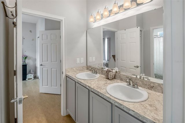 123 ELOISE OAKS DRIVE, Winter Haven, FL 33884