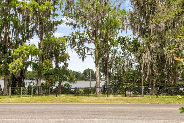 123 ELOISE OAKS DRIVE, Winter Haven, FL 33884